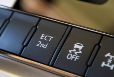 汽车中控台里的ect是什么意思？