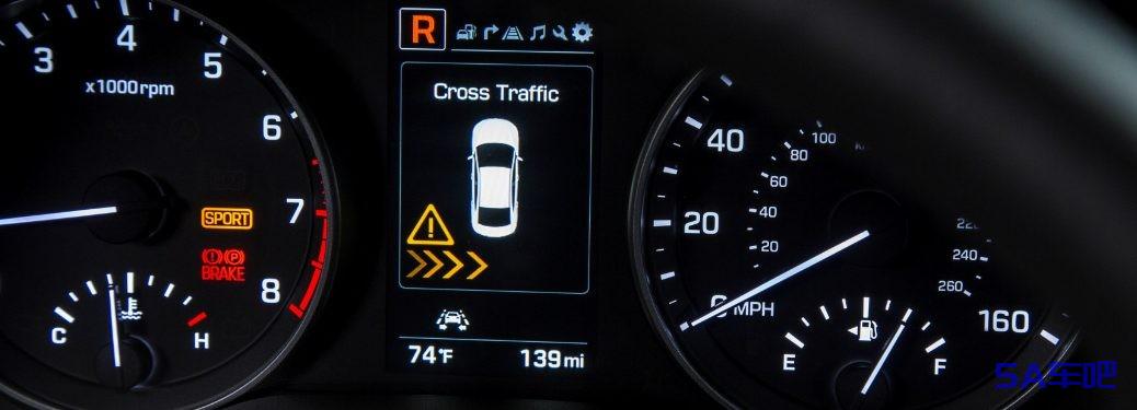 汽车仪表上显示黄色感叹号是什么意思？会有什么影响吗？