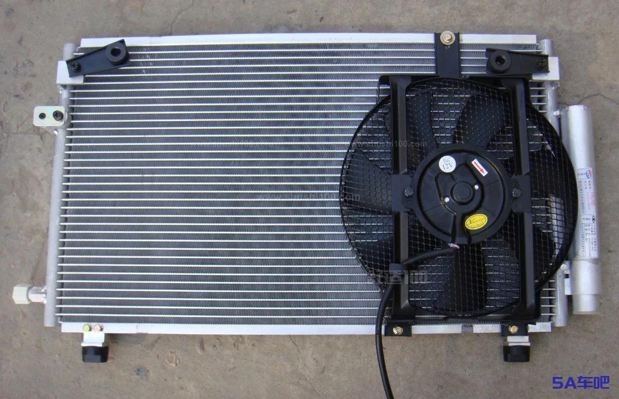 汽车空调冷凝器的原理和分类及其作用