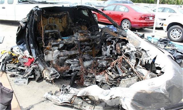 特斯拉Model S致命车祸后续：官方调查报告称，致死后电池又自燃两次